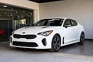 Kia Stinger GT 2020 - miniatura 1