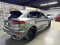 Porsche Cayenne GTS 2016 - miniatura 11