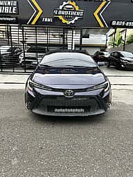 Toyota Corolla LE 2021 - miniatura 1