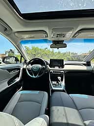 Toyota RAV4 XLE Premium 2021 - miniatura 7