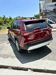 Toyota RAV4 XLE Premium 2021 - miniatura 4