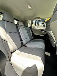 Toyota RAV4 XLE Premium 2021 - miniatura 12