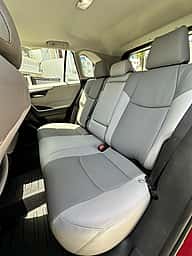Toyota RAV4 XLE Premium 2021 - miniatura 10