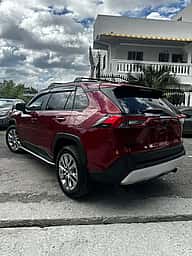 Toyota RAV4 XLE Premium 2025 - miniatura 4