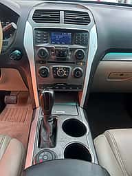 Ford Explorer XLT 2012 - miniatura 15