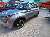 Hyundai Venue 2023 - miniatura 8