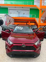 Toyota RAV4 XLE Premium 2023 - miniatura 2