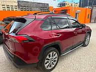 Toyota RAV4 XLE Premium 2023 - miniatura 9
