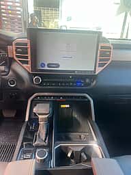 Toyota Tundra LIMITED 2022 - miniatura 10