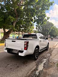 Isuzu DMAX LSE 2025 - miniatura 10