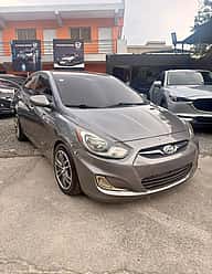 Hyundai Accent SE 2014 - miniatura 2