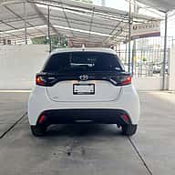 Toyota Yaris 2021 - miniatura 4