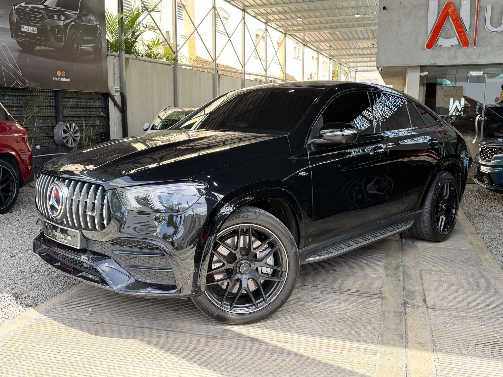 2021 Mercedes Benz GLE 53 4MATIC AMG usado en venta por UNIAUTO