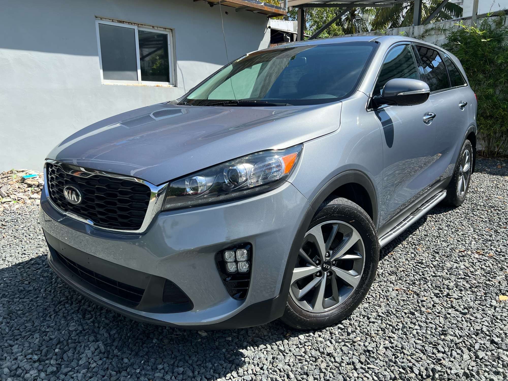 2020 Kia Sorento LX usado en venta por AUTO BOUTIQUE