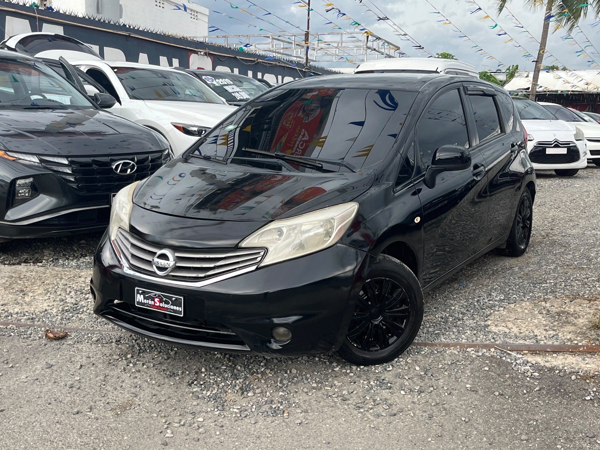 Nissan Note SV 2015 en venta - vista principal