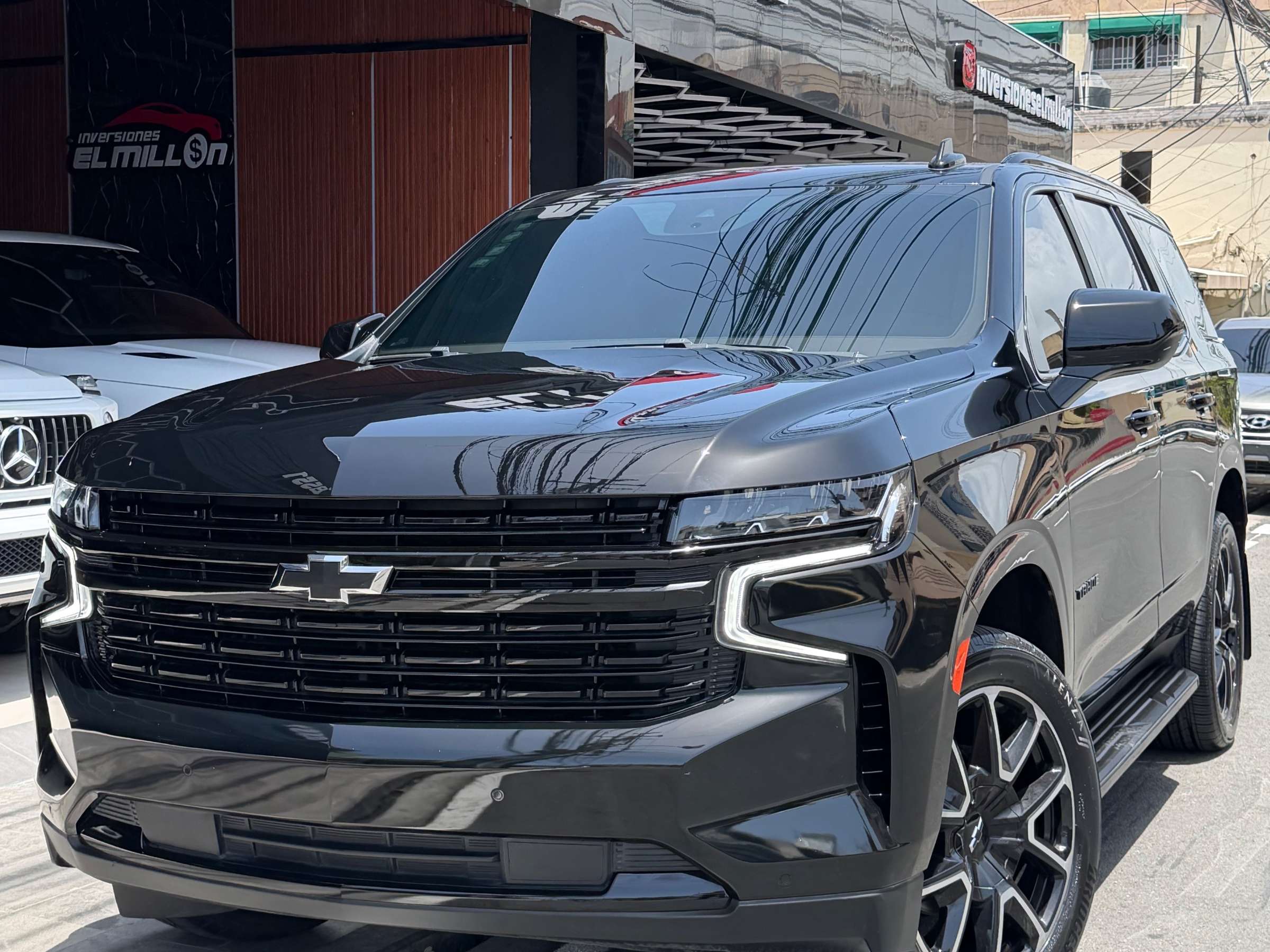 2023 Chevrolet Tahoe RST usado en venta por Inversiones El Millon