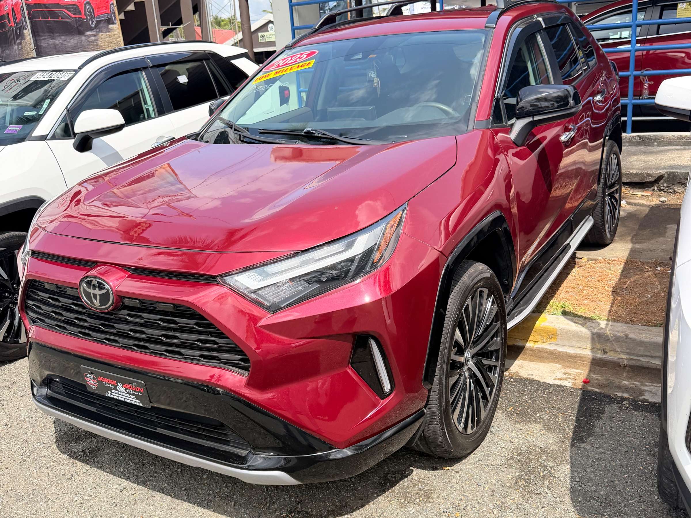 2025 Toyota RAV4 usado en venta por Carlos Rosa Auto Import