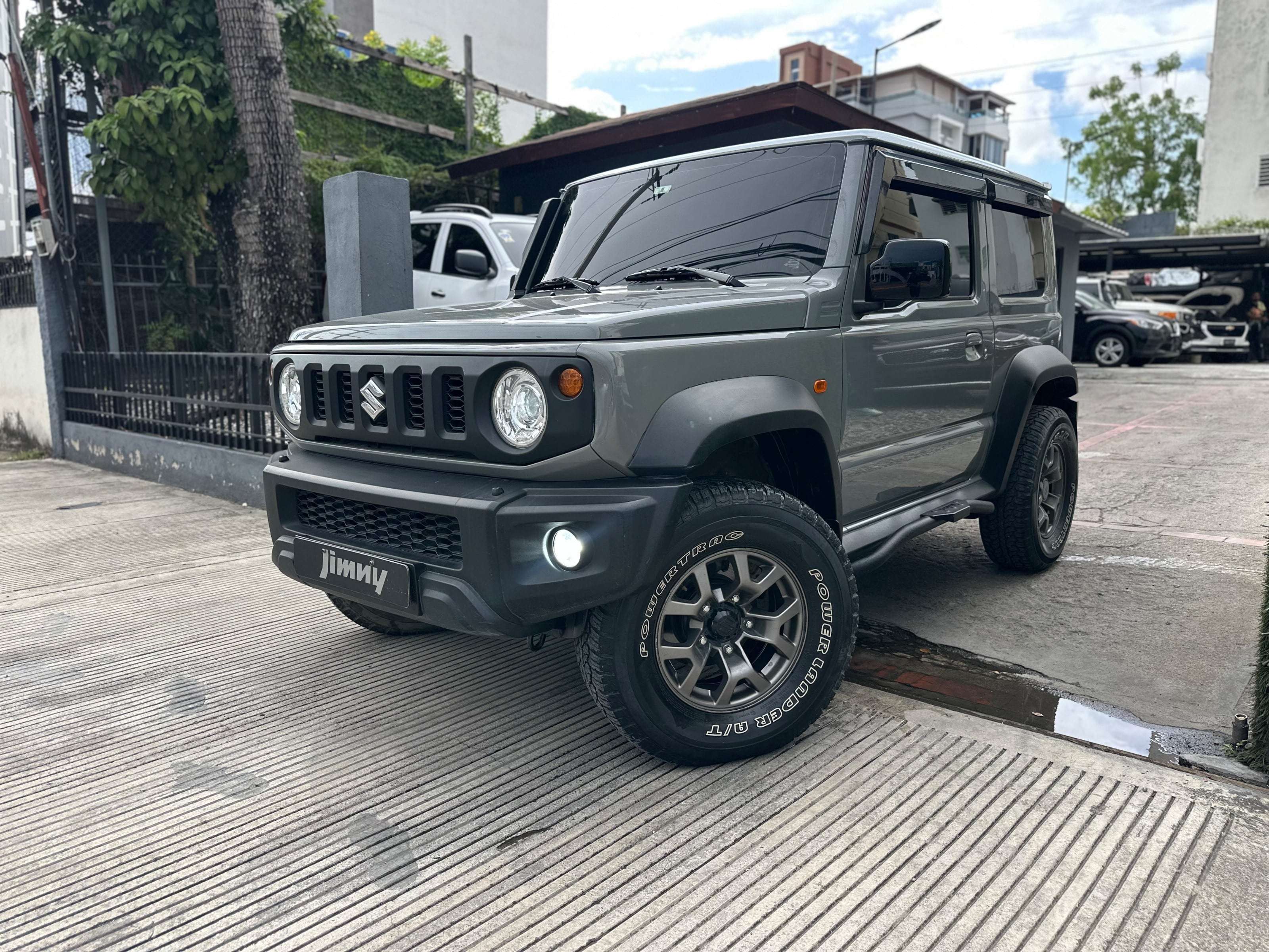2023 Suzuki Jimny GLX usado en venta por Comboy Auto Import