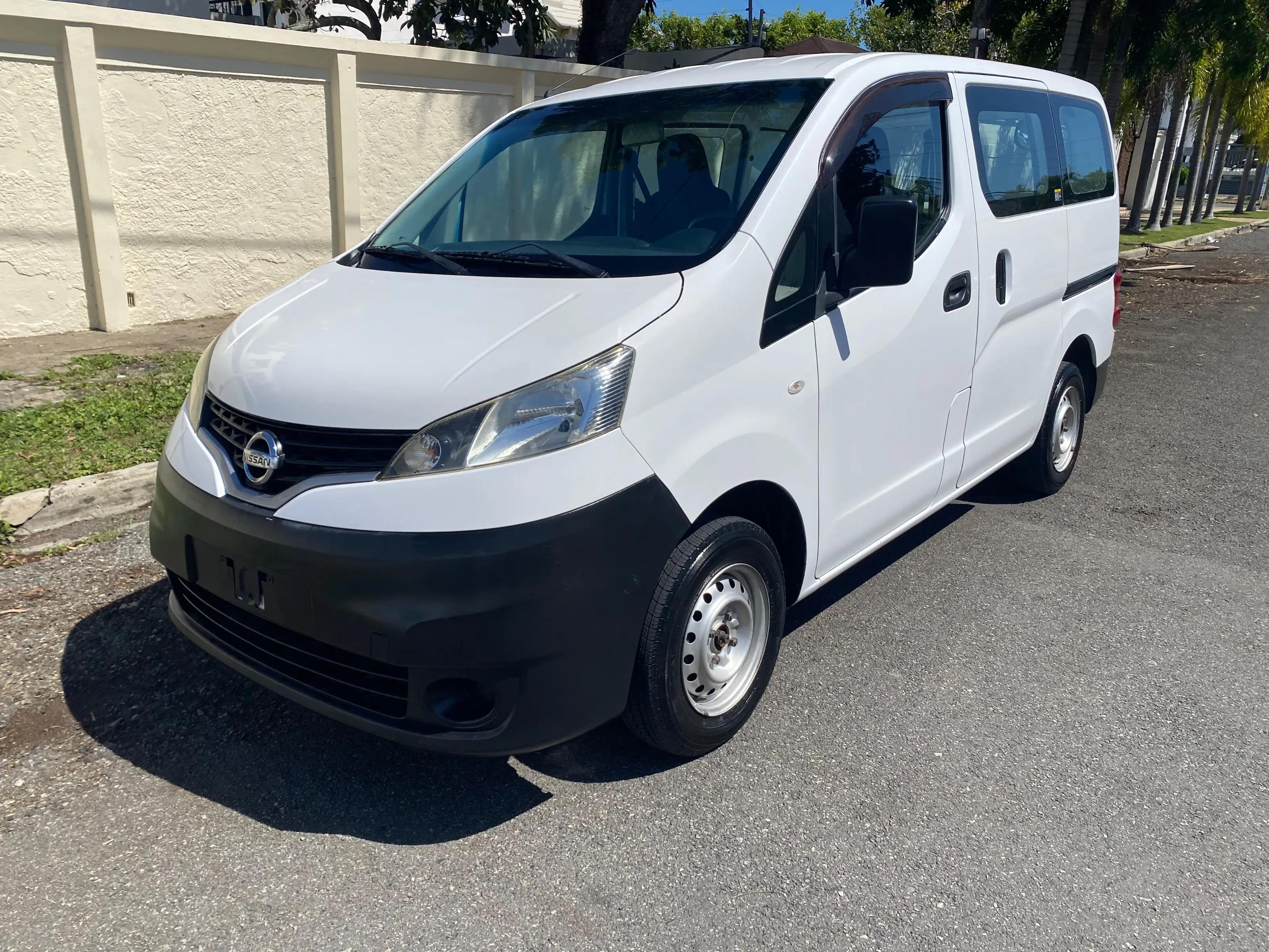Nissan NV 200 2018 en venta - vista principal