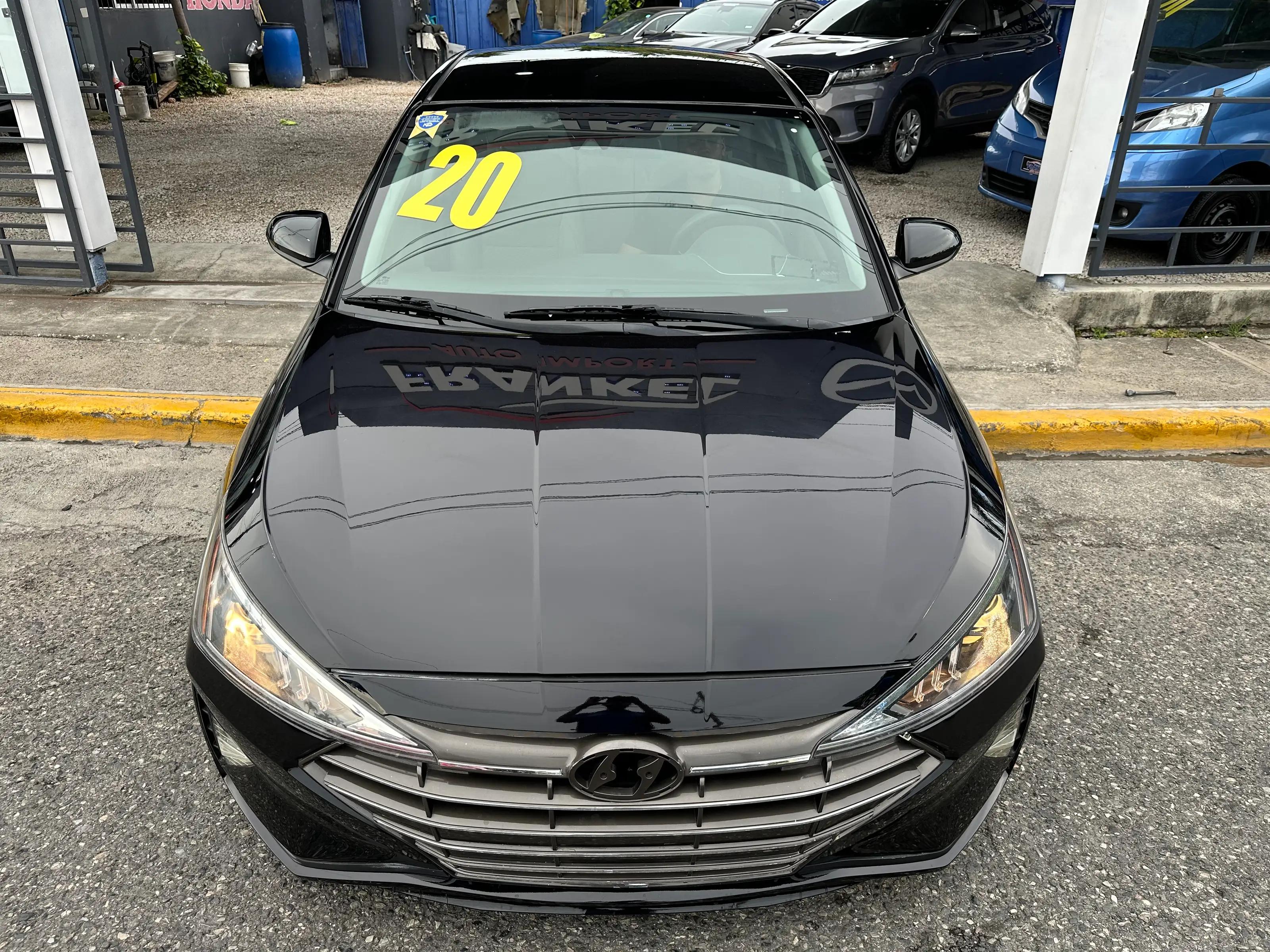 Hyundai Elantra SE 2020 en venta - vista principal