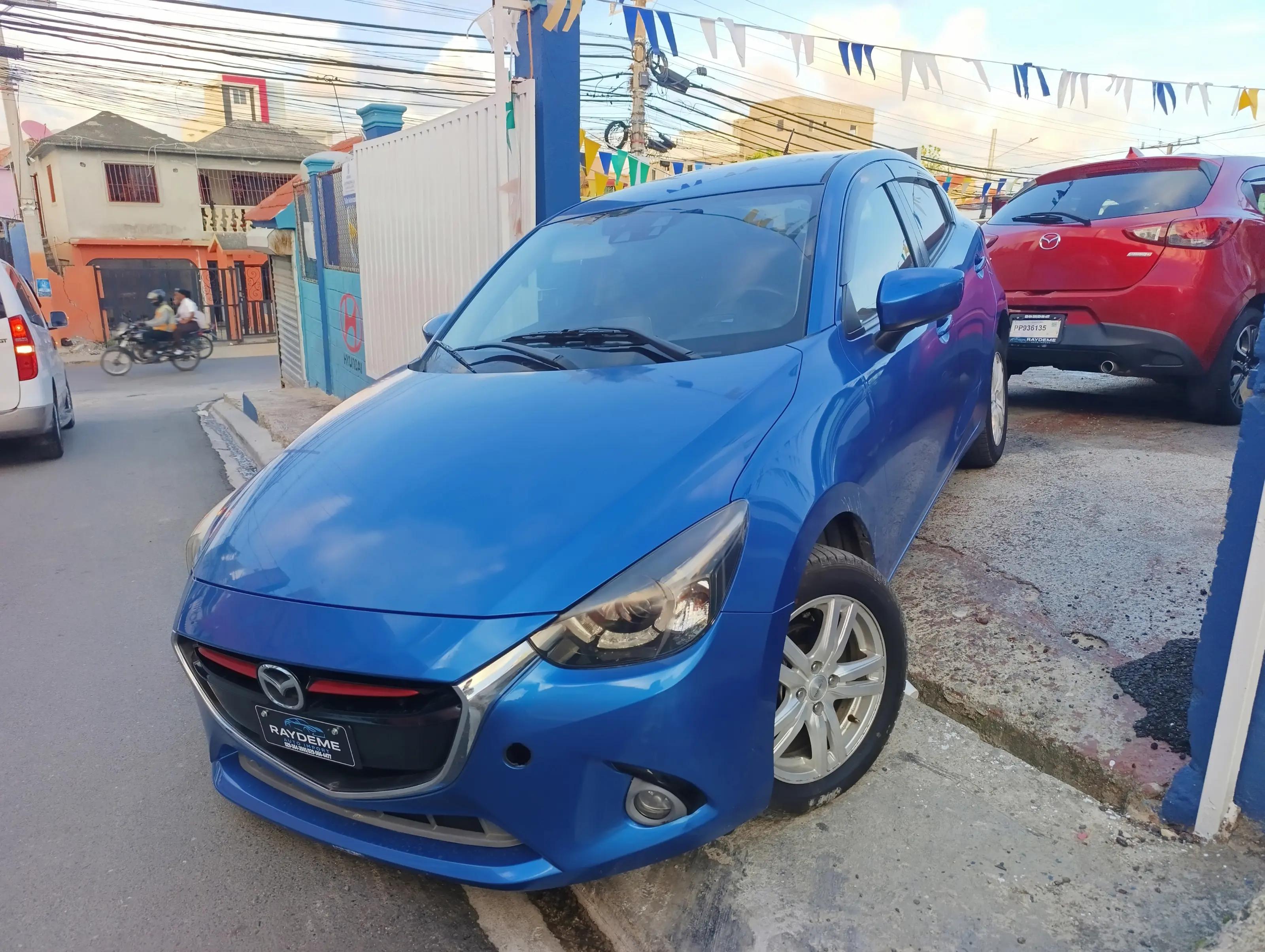 Mazda Demio 2020 en venta - vista principal