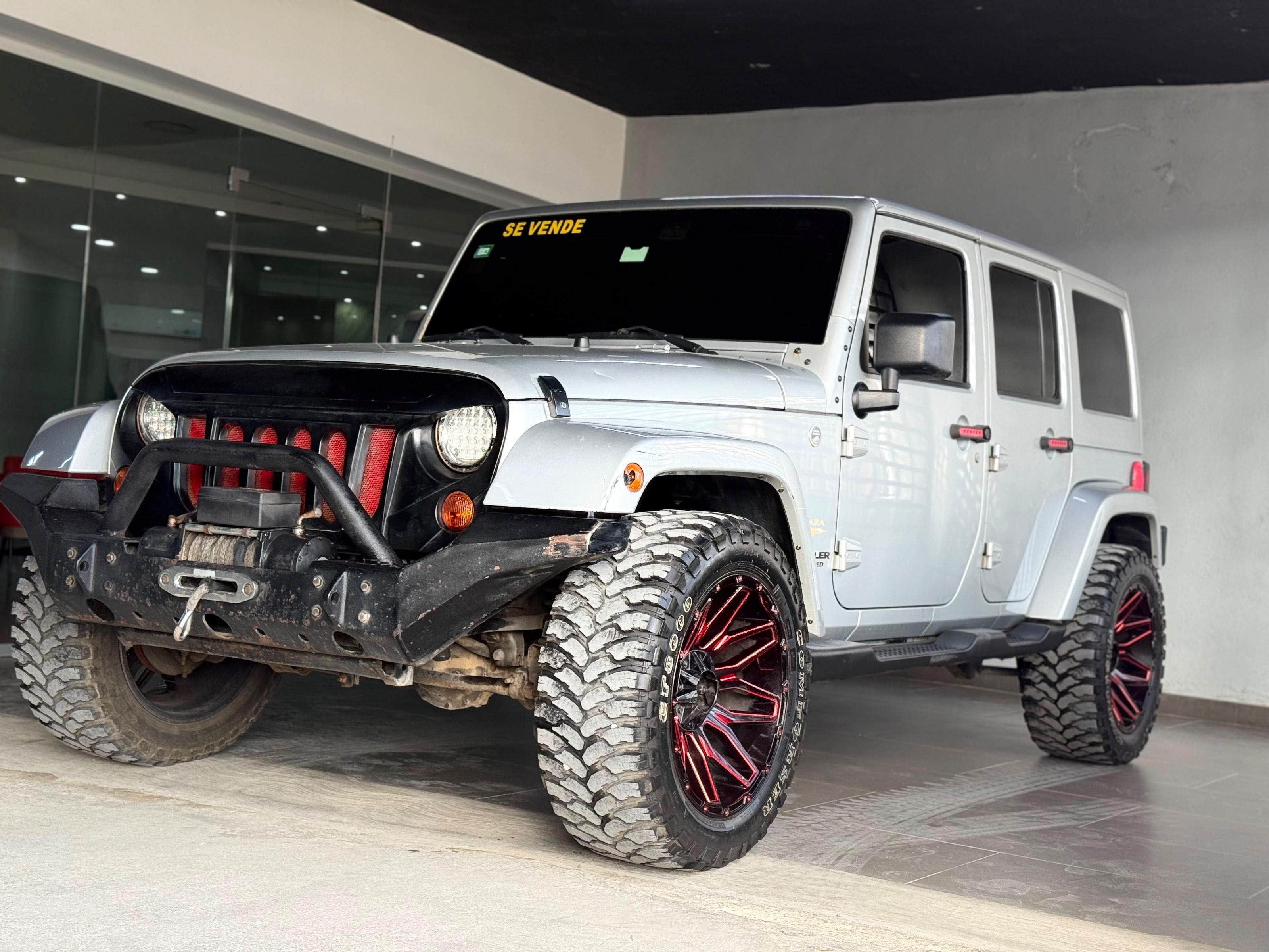 Jeep Wrangler Sahara 2011 en venta - vista principal