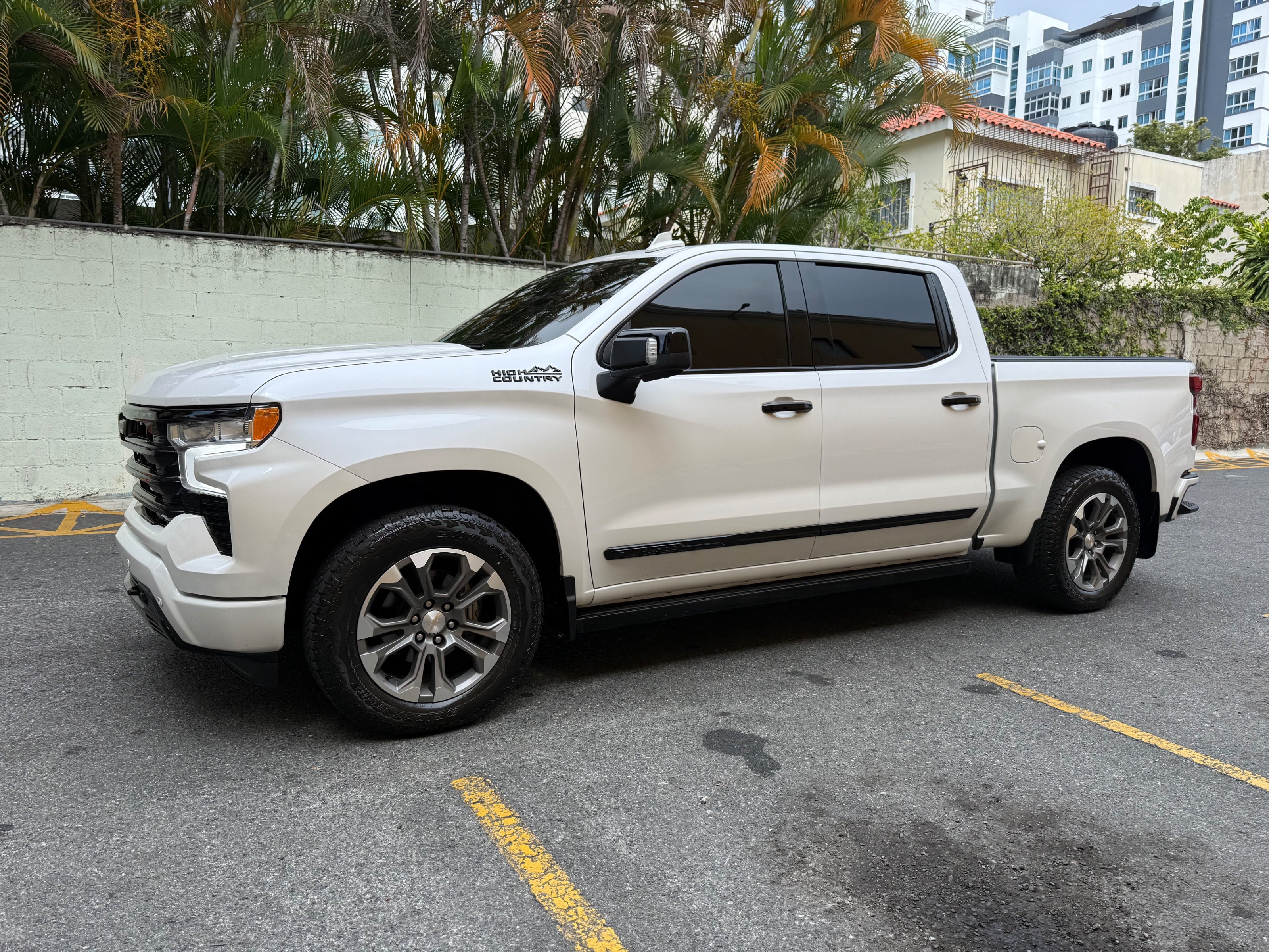 Chevrolet Silverado High Country Duramax 2024 en venta - vista principal