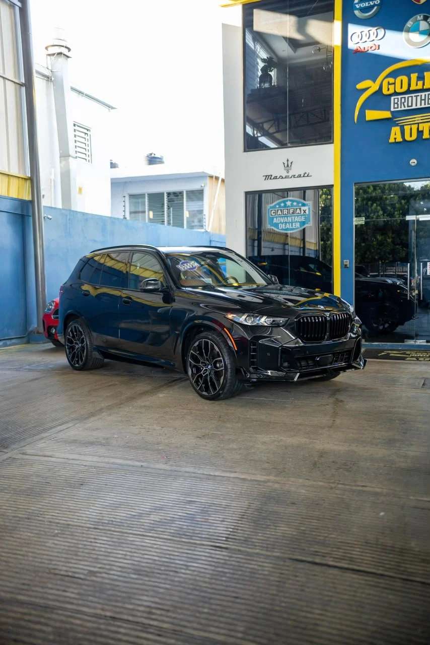 2026 BMW X5 M Sport Package usado en venta por Golds Brothers Auto