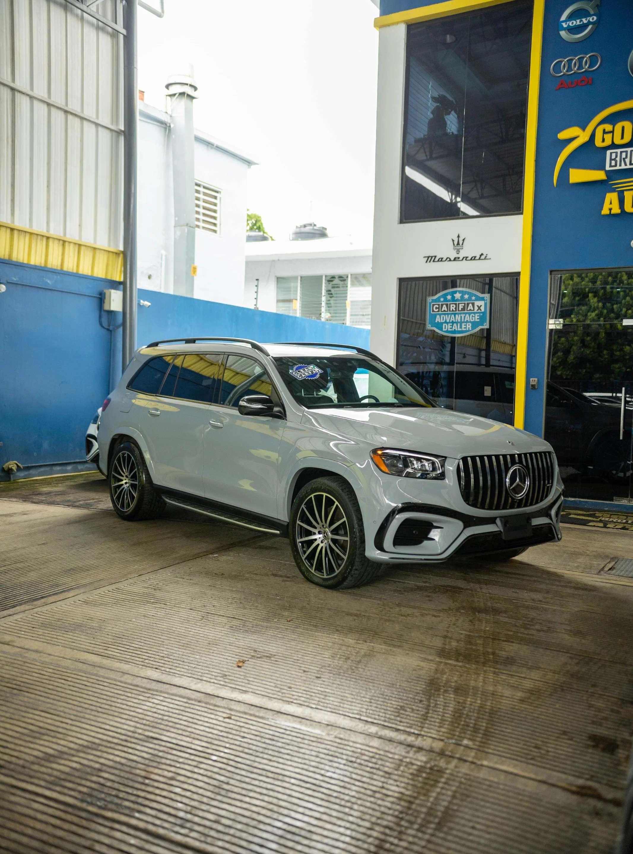 2024 Mercedes Benz GLS 450 4MATIC AMG usado en venta por Golds Brothers Auto