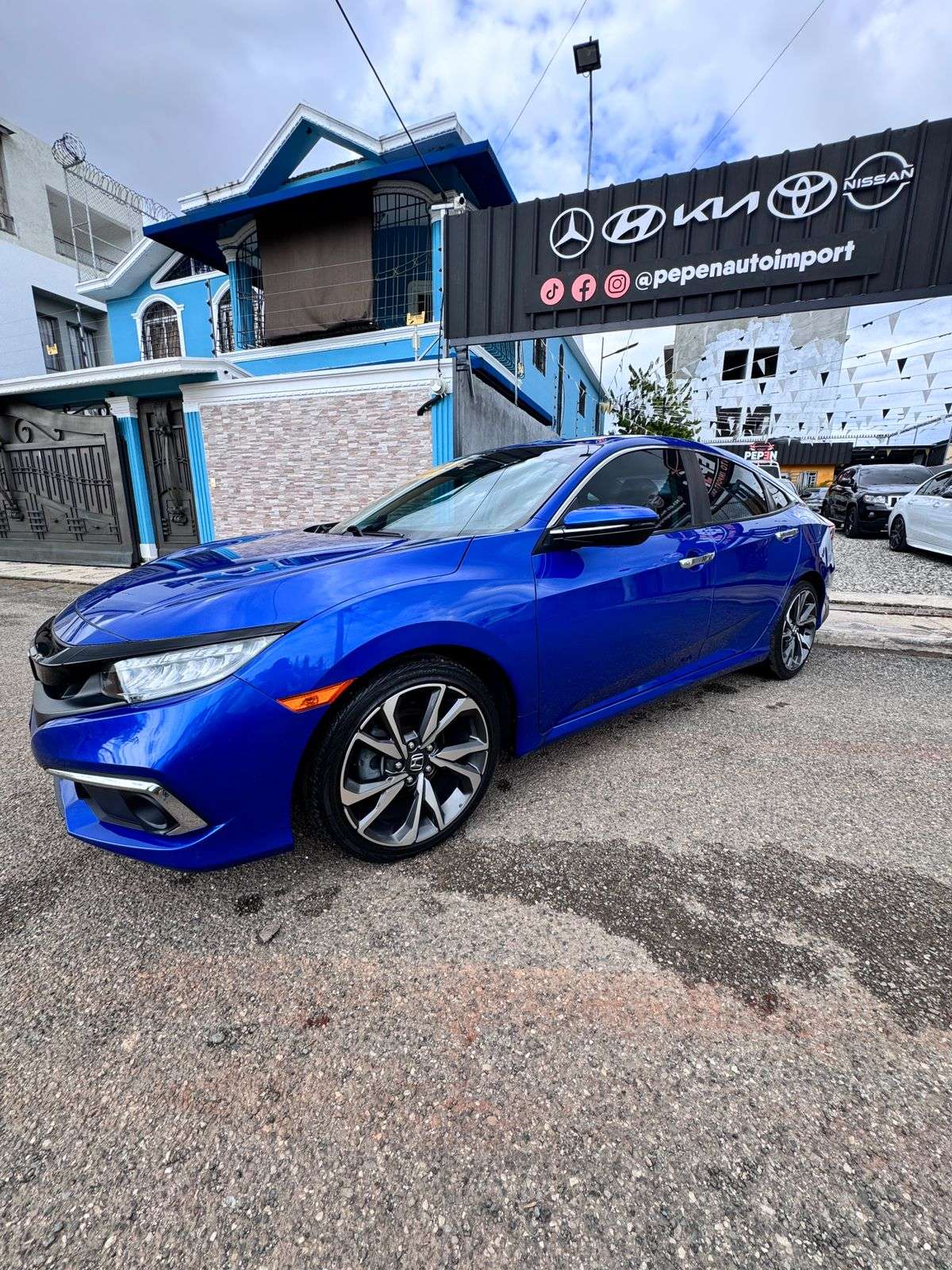 2021 Honda Civic Touring usado en venta por Pepen Auto Import