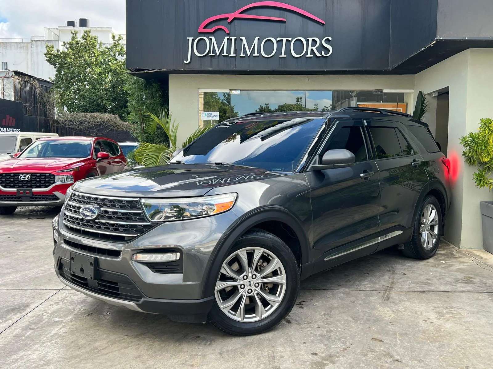 2021 Ford Explorer XLT usado en venta por Jomi Motor