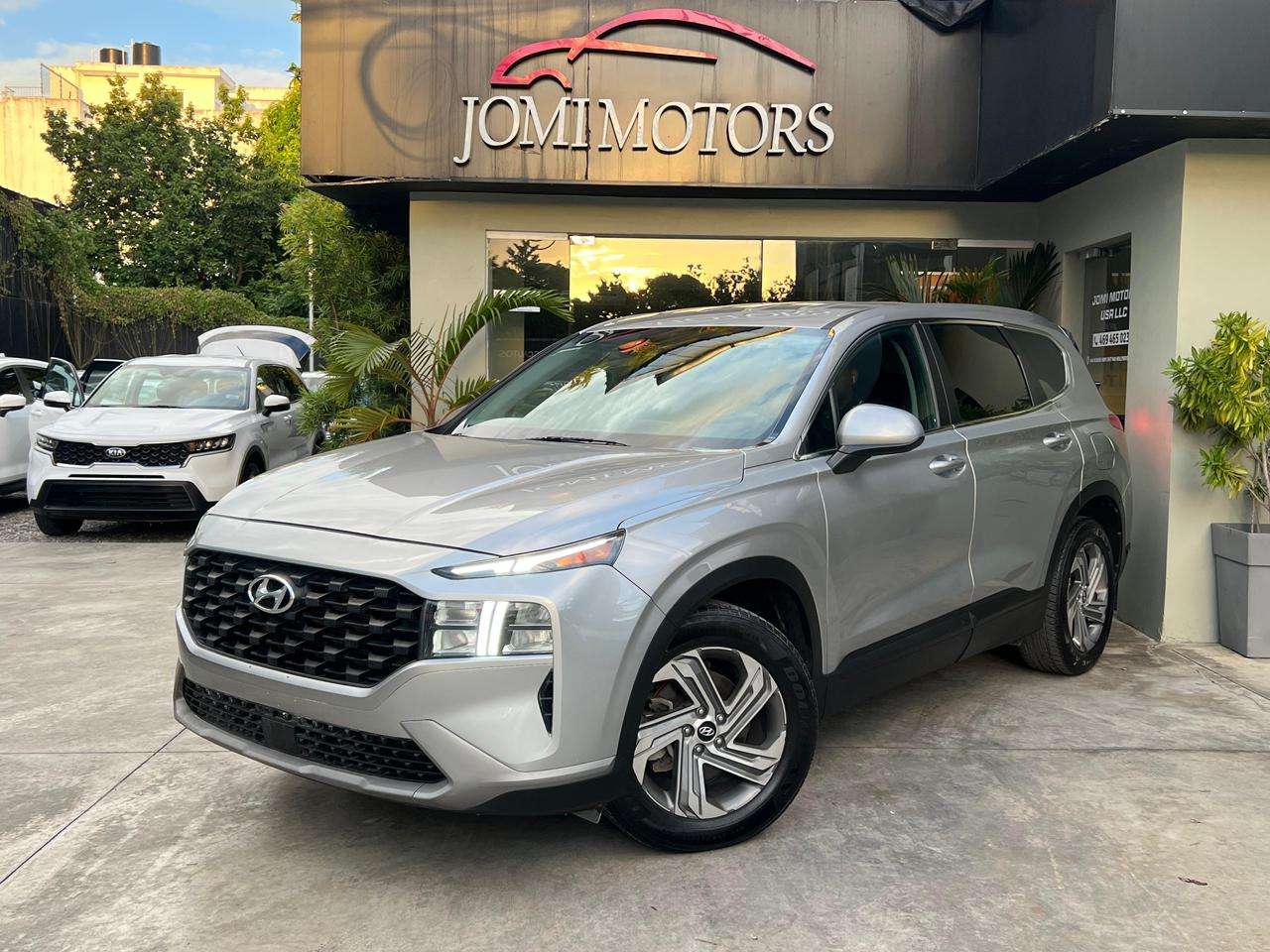 2021 Hyundai Santa Fe SE usado en venta por Jomi Motor