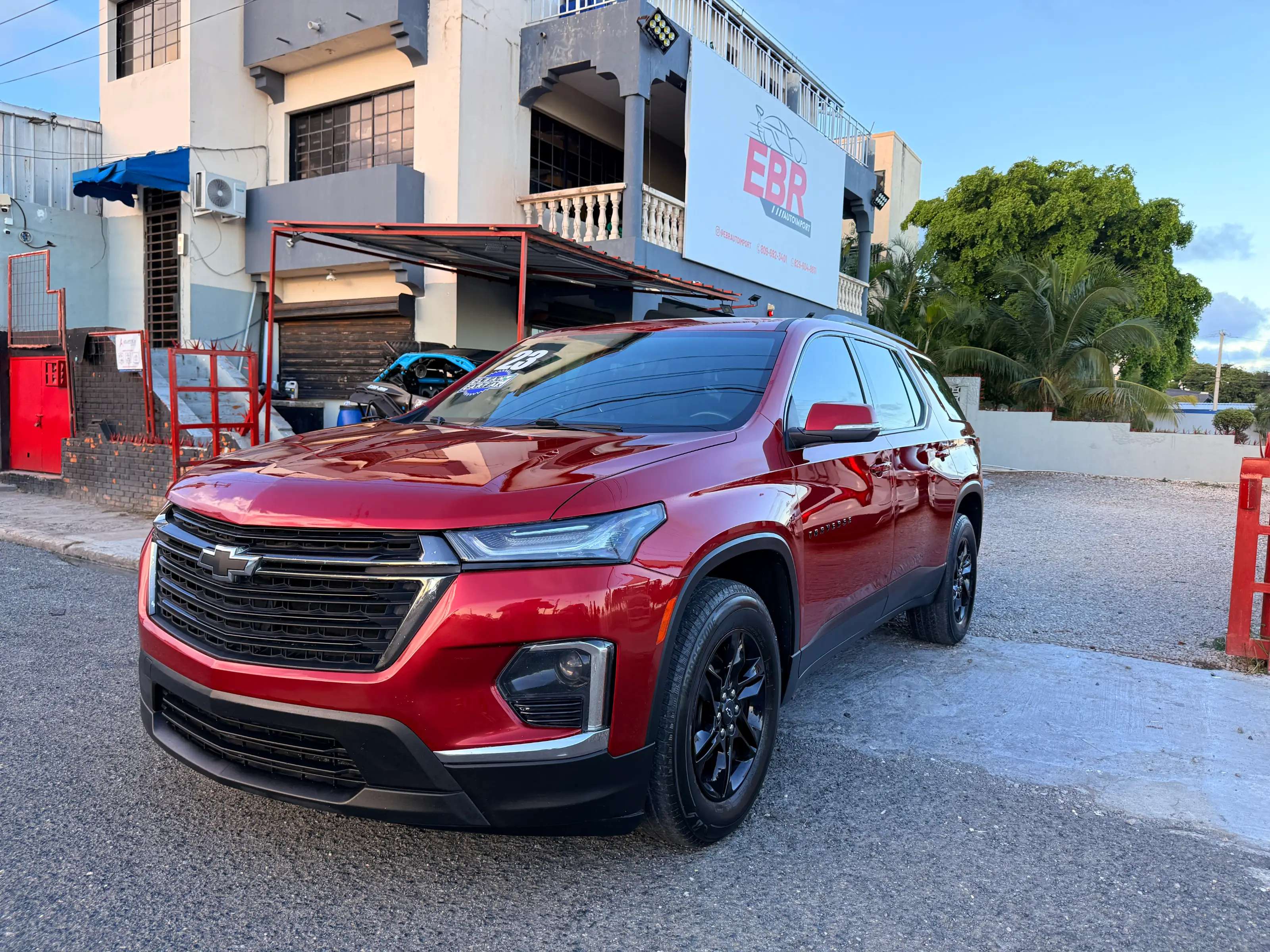 2023 Chevrolet Traverse LT usado en venta por EBR Auto Import