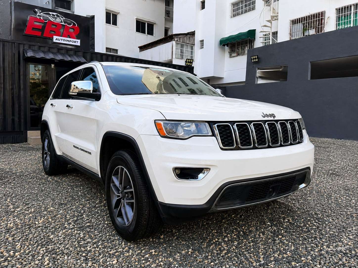 2020 Jeep Grand Cherokee Limited usado en venta por EBR Auto Import 