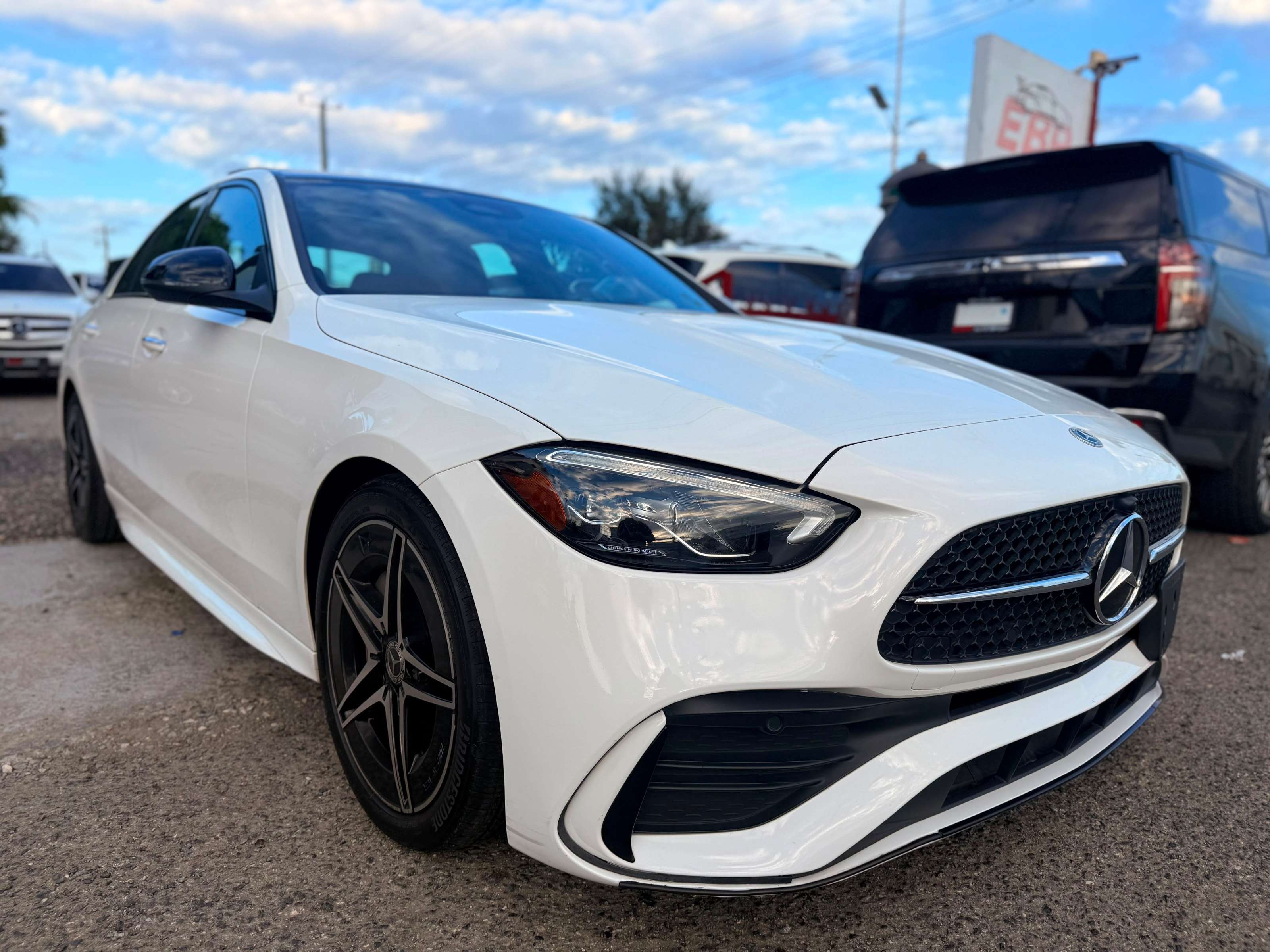 2022 Mercedes Benz C 300 AMG 4Matic usado en venta por EBR Auto Import 