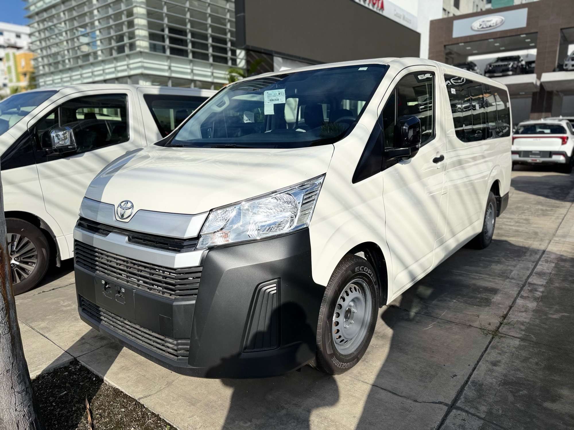 2026 Toyota Hiace nuevo en venta por Autoscm