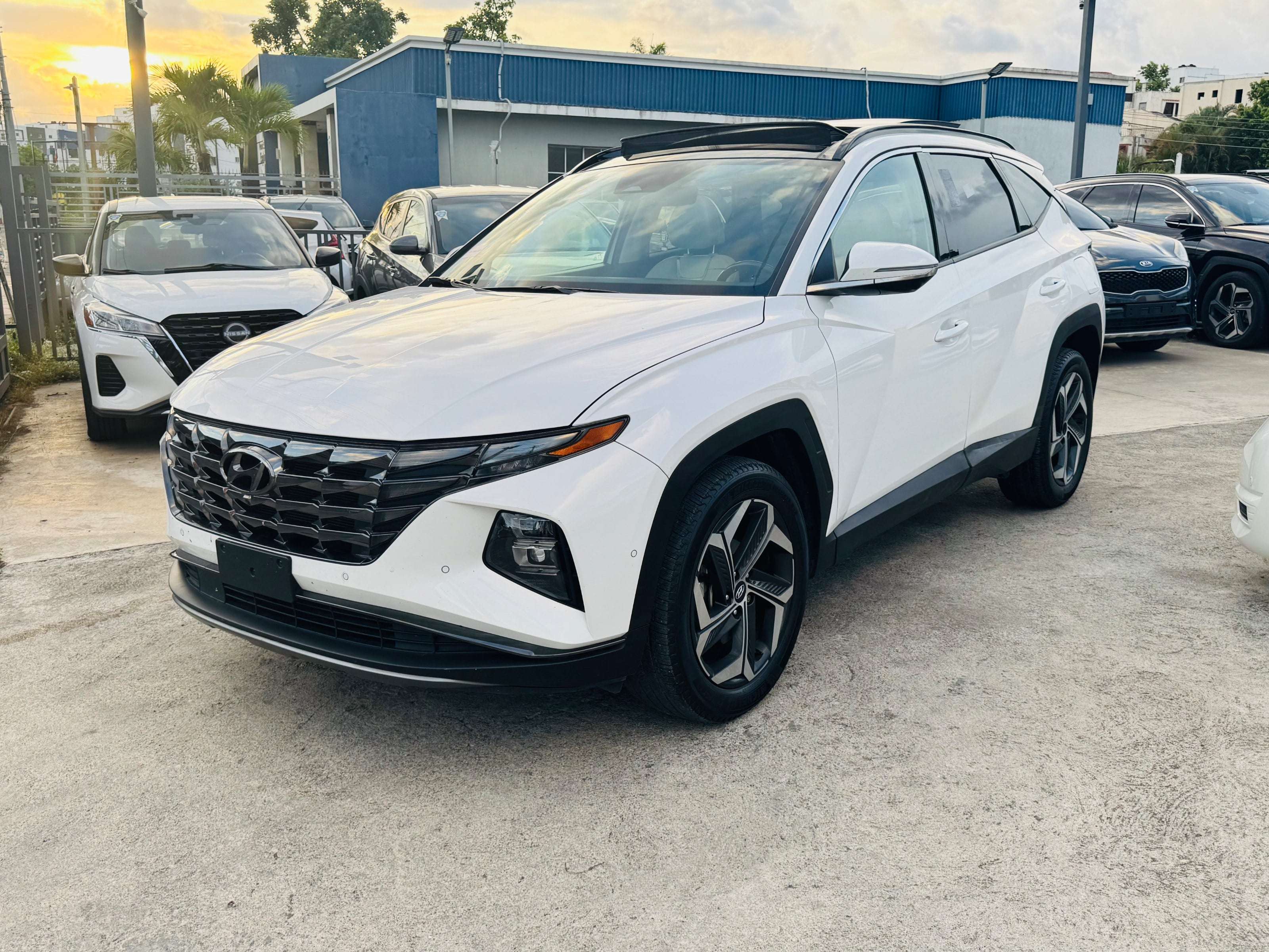 2023 Hyundai Tucson LIMITED usado en venta por AUTO GOW RD 