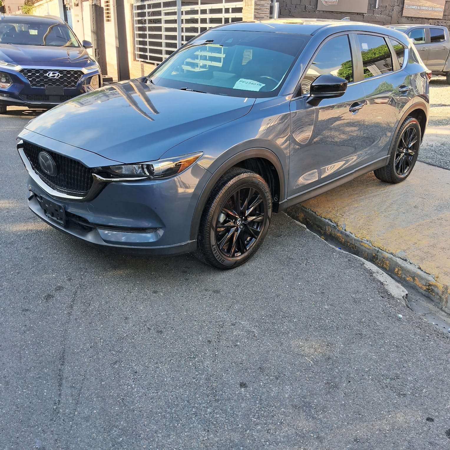 2021 Mazda CX-5 Carbon Edition usado en venta por Sorage Auto Selection