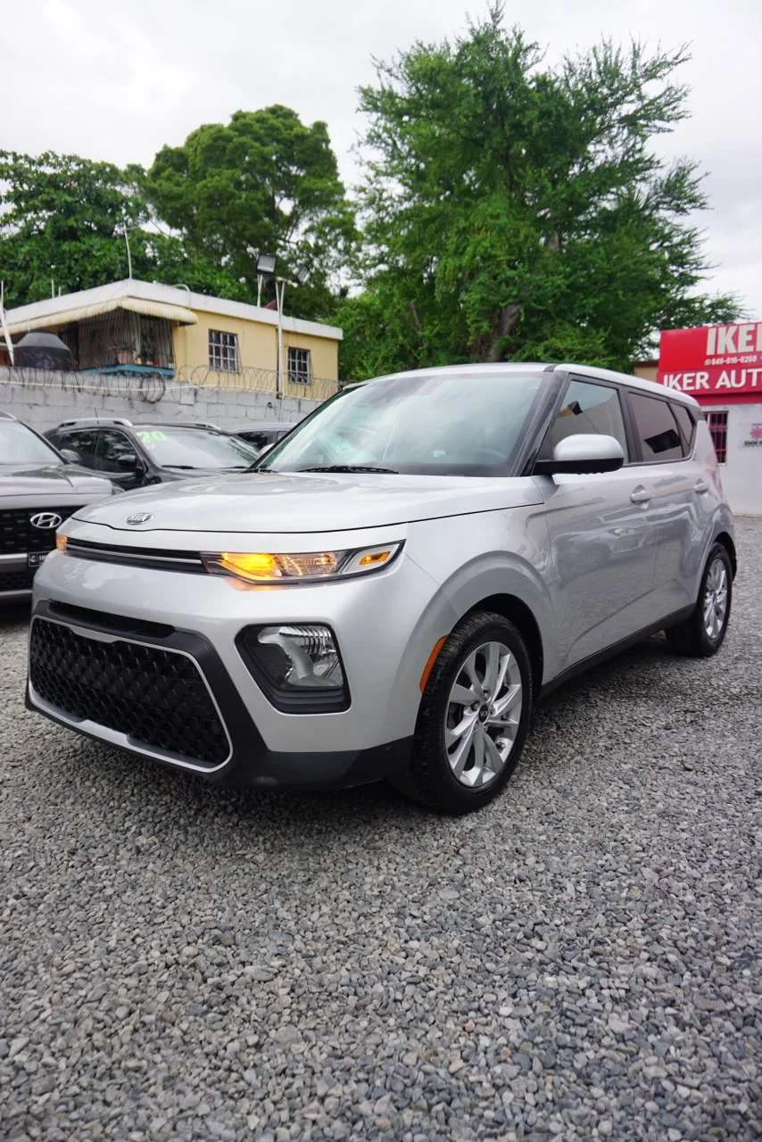 2021 Kia Soul S usado en venta por Iker Auto Import