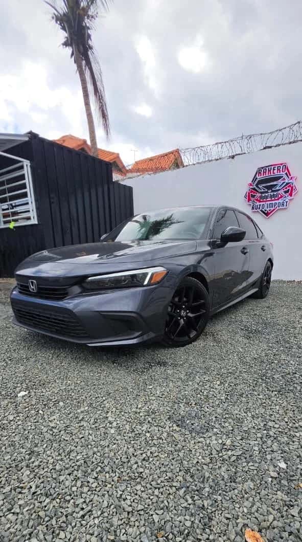 2023 Honda Civic Sport usado en venta por RAKERO AI