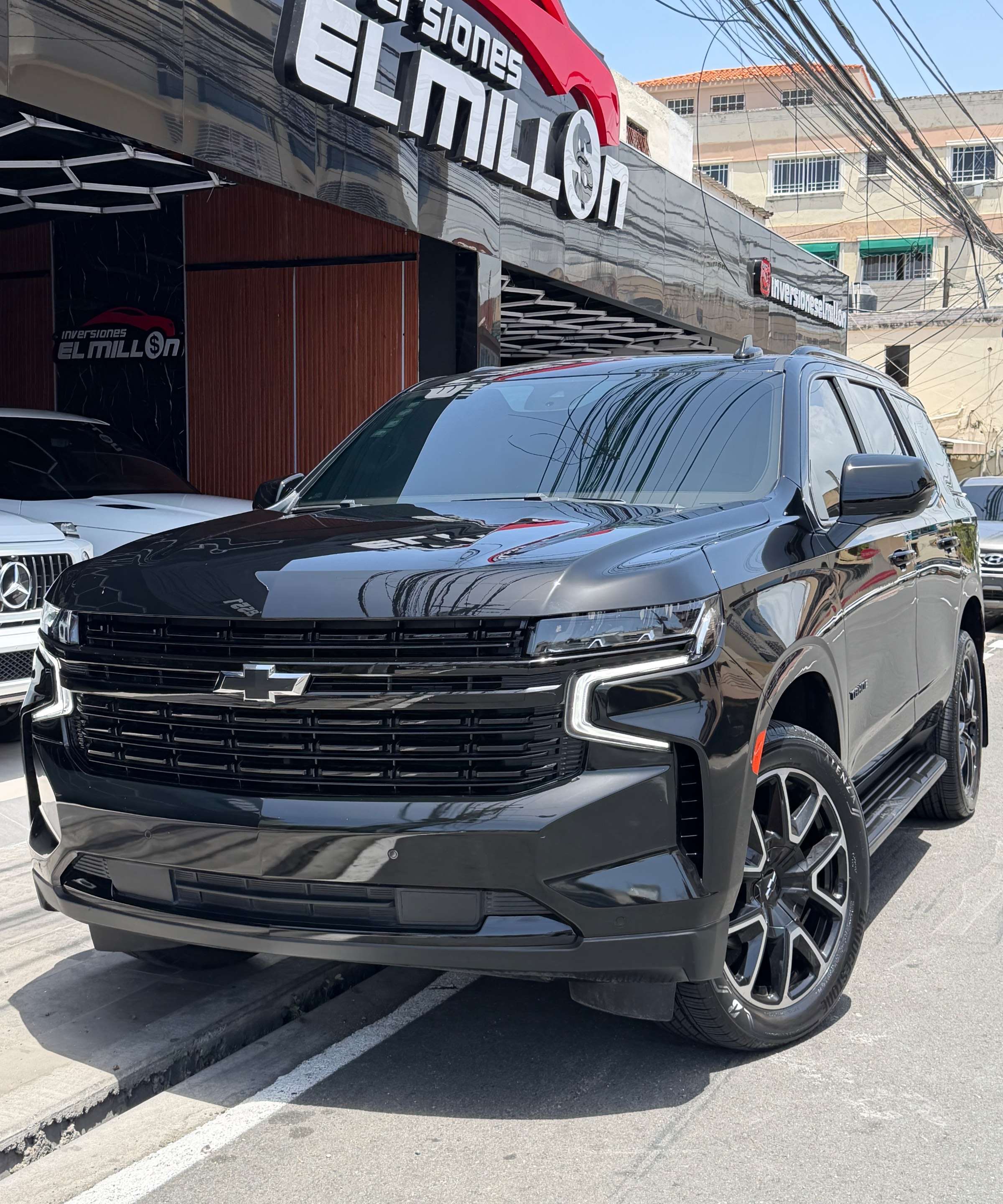 2023 Chevrolet Tahoe RST usado en venta por Inversiones El Millon