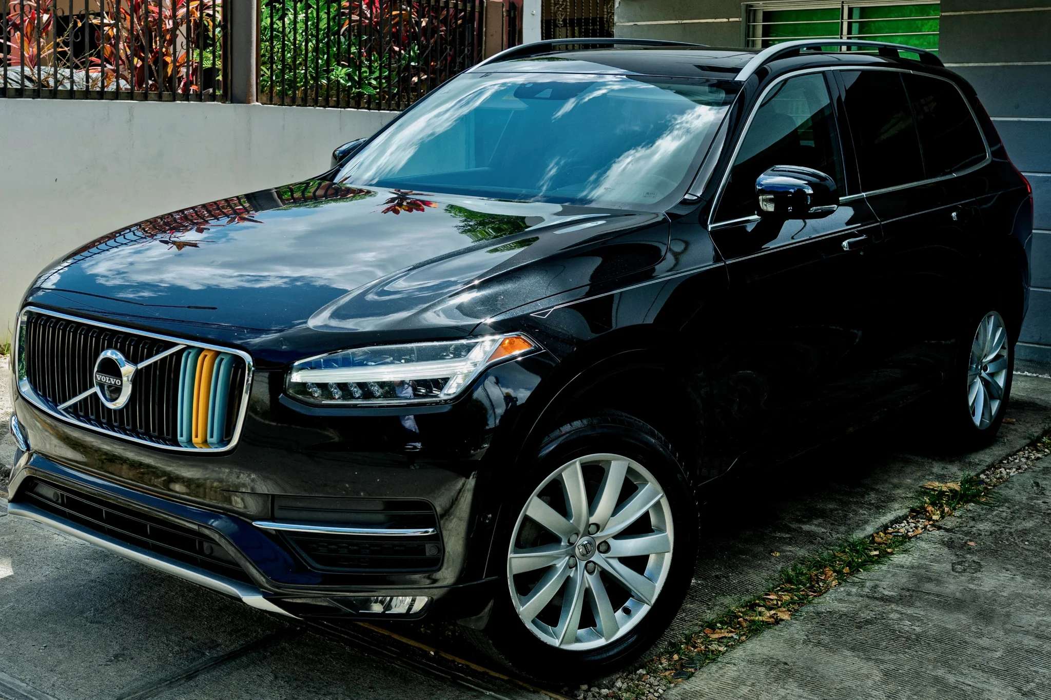 2018 Volvo XC90 Momentum T5 usado en venta por SIGNATURE AUTOS SANTIAGO 