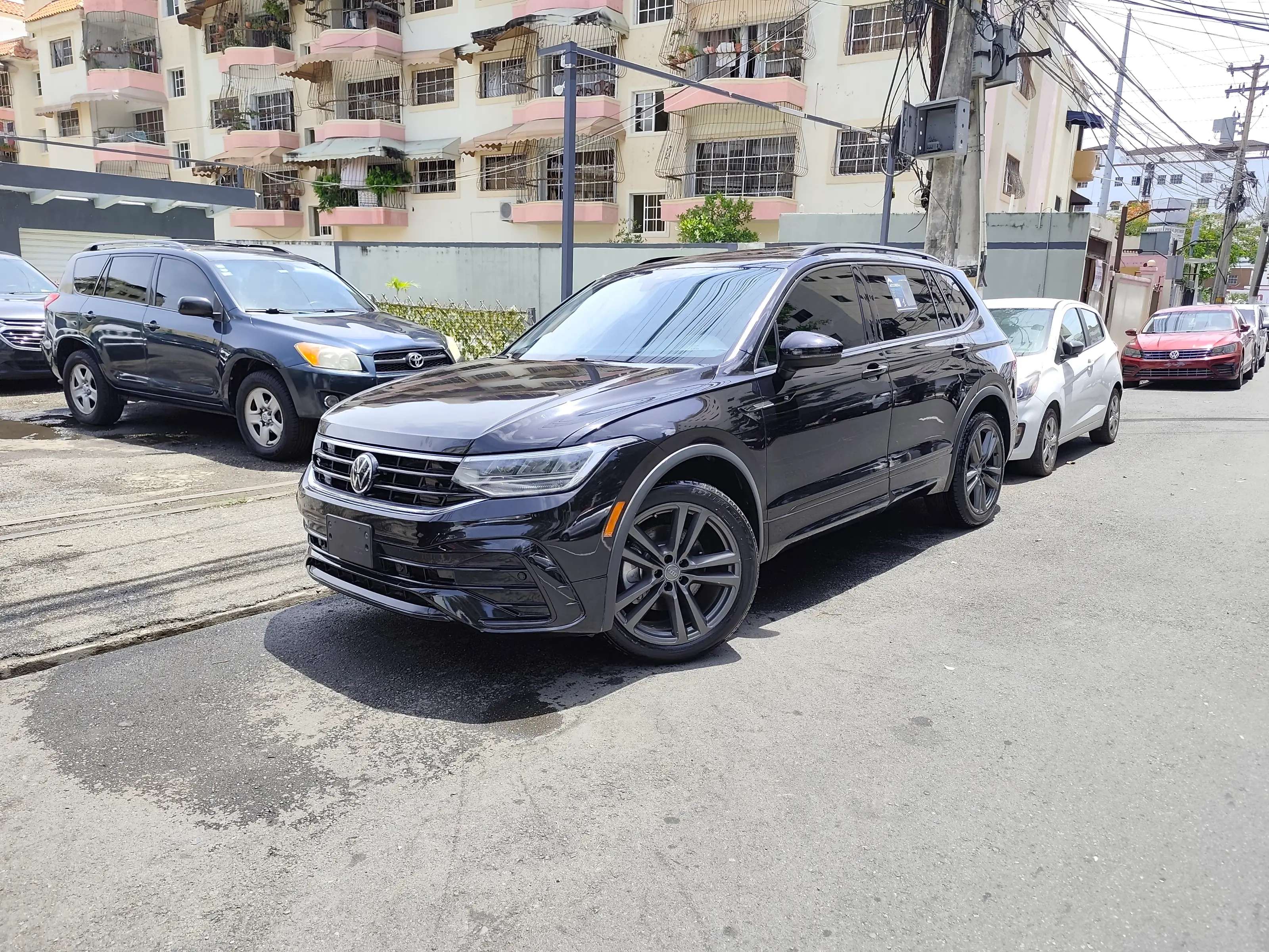 2022 Volkswagen Tiguan R Design usado en venta por Car Depot 