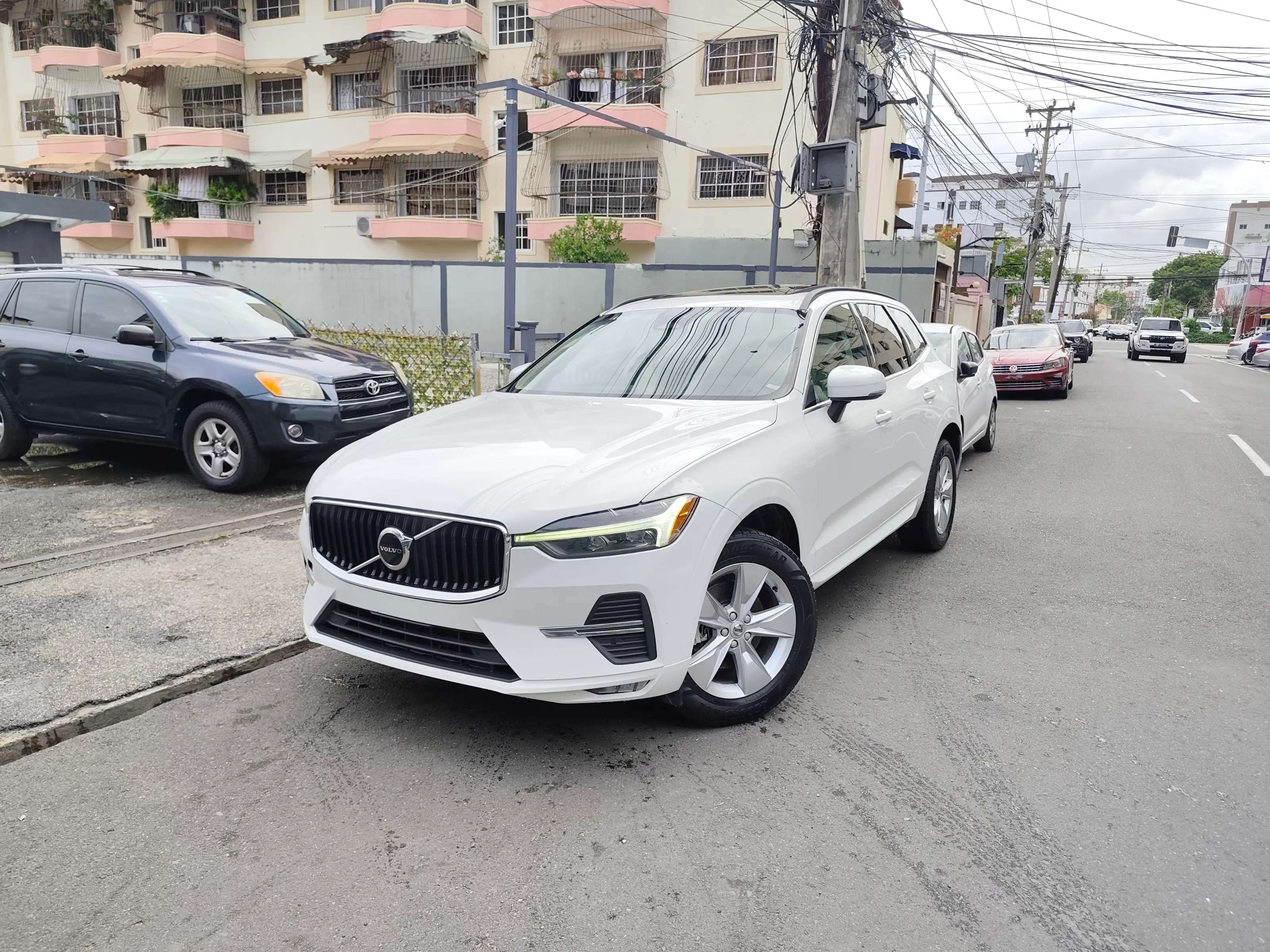 2022 Volvo XC60 B5 Momentum usado en venta por Car Depot 