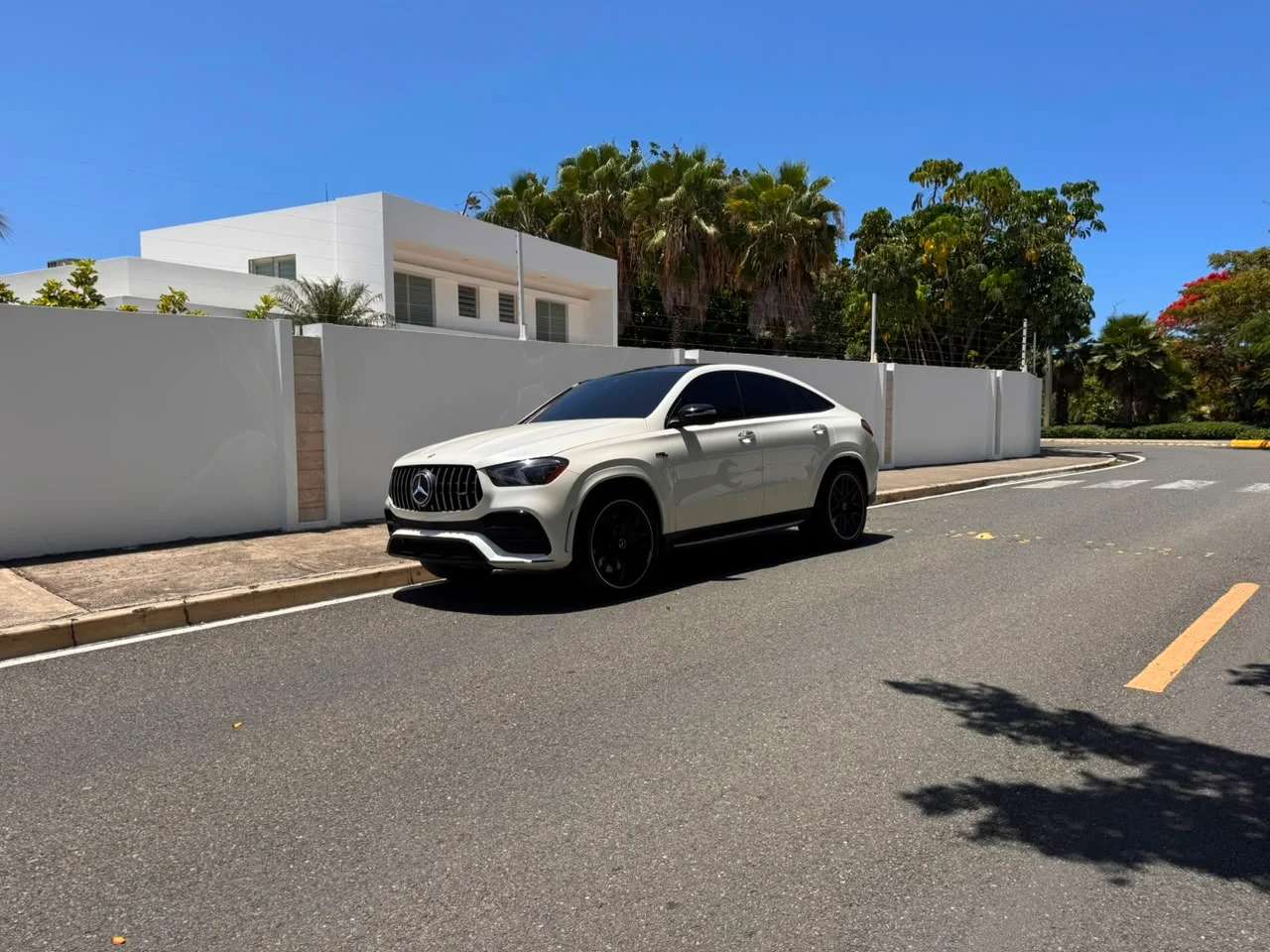2021 Mercedes Benz GLE 53 4matic Coupe AMG Plus usado en venta por E. Francisco Rodrigues Auto Import