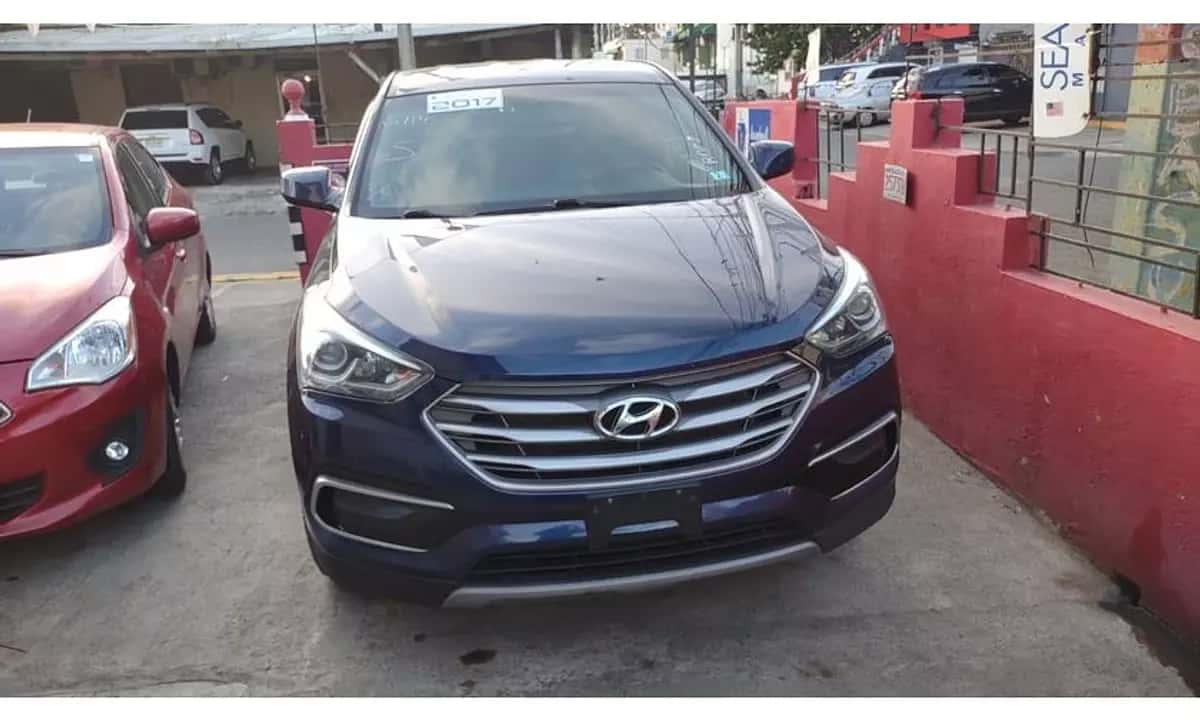 2017 Hyundai Santa Fe SE usado en venta por Massachusetts Auto Import 