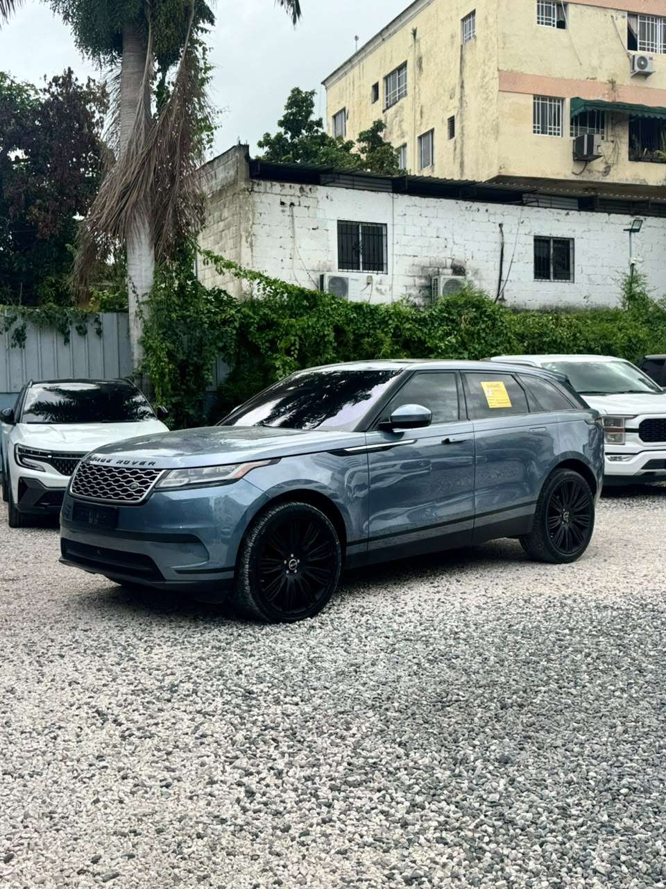 2020 Land Rover Range Rover Velar usado en venta por FADIR AUTO GROUP