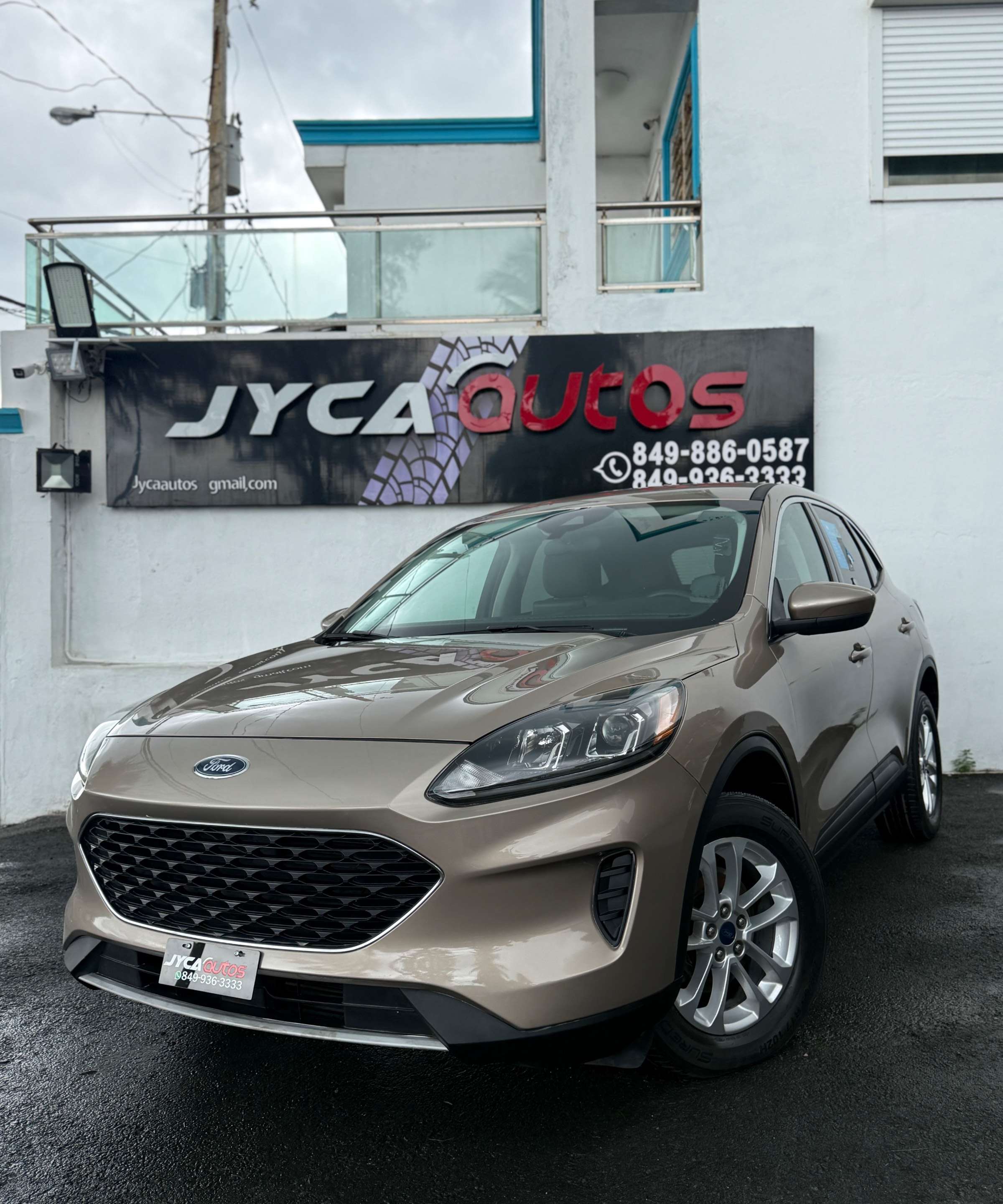 2021 Ford Escape SE usado en venta por JYCA AUTOS