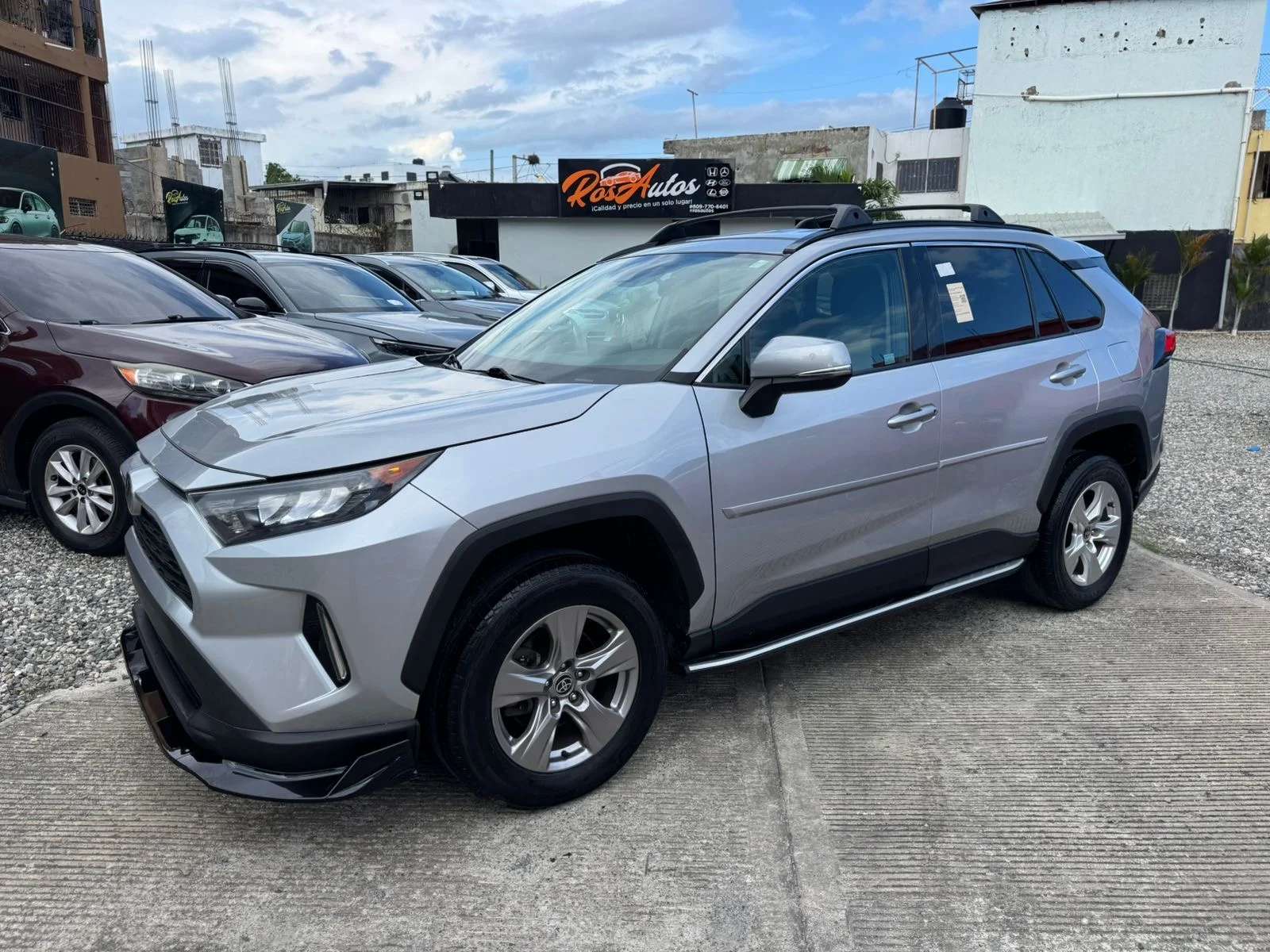 2021 Toyota RAV4 LE usado en venta por RosAutos
