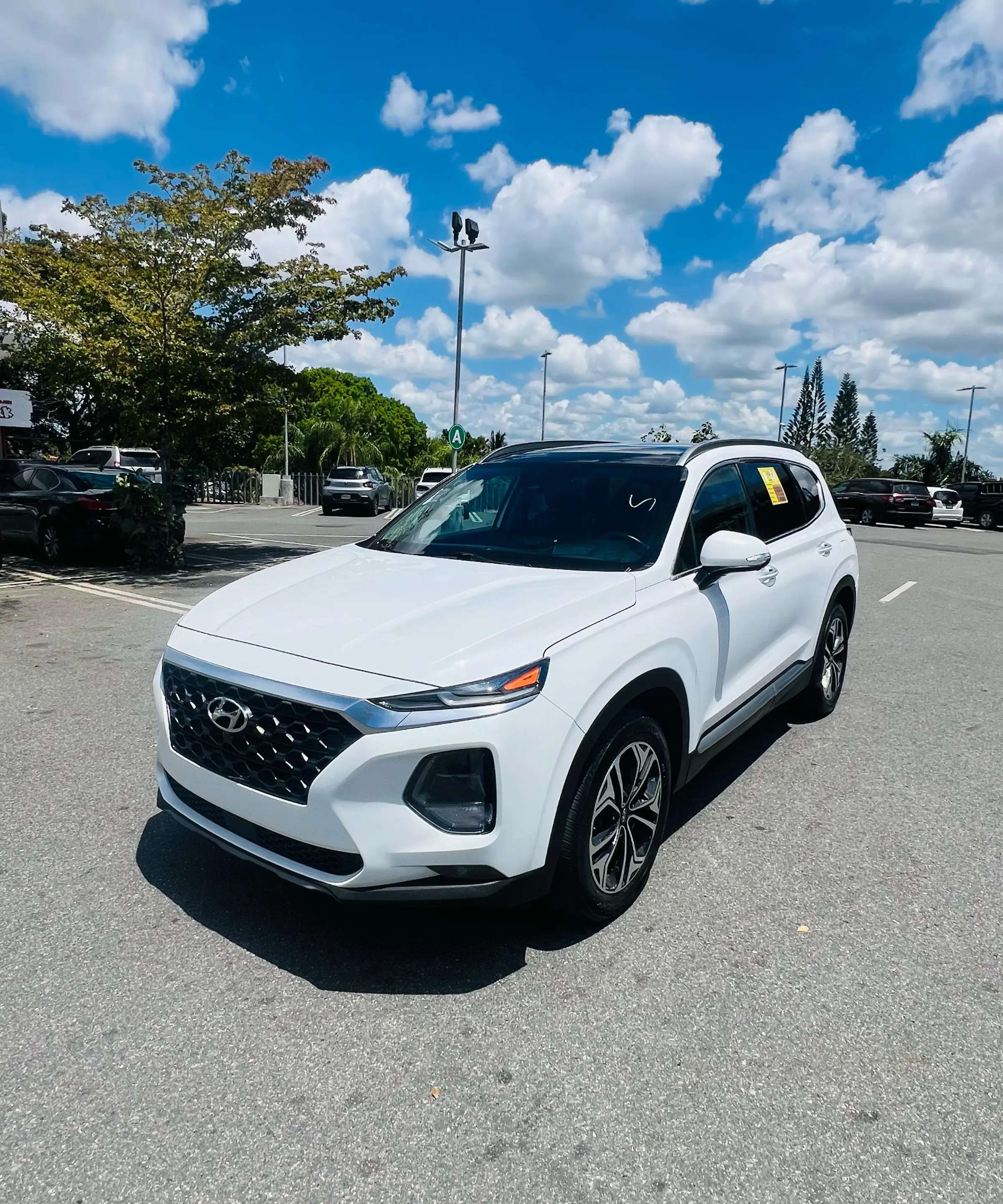2019 Hyundai Santa Fe Limited, Ultimate usado en venta por Afimosa Motors